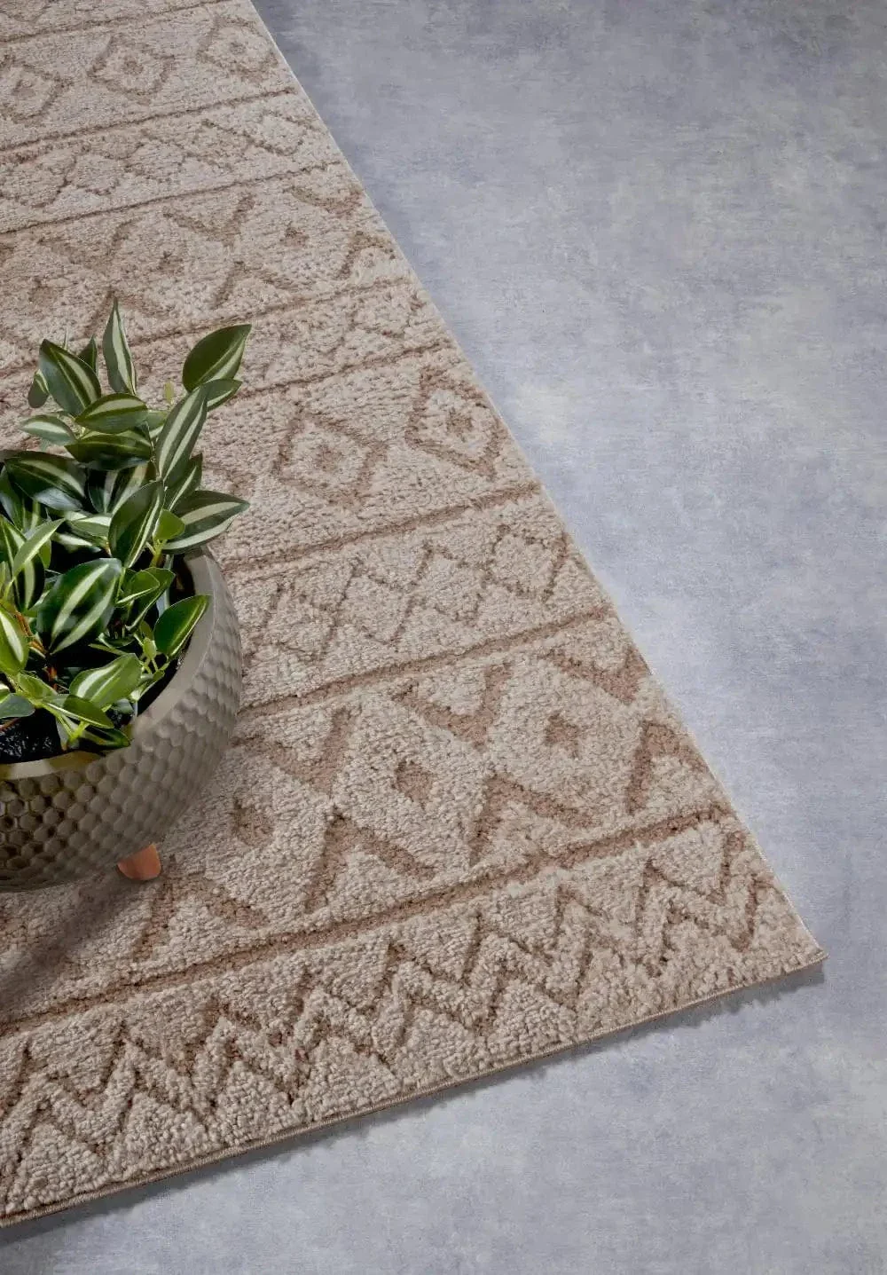 Elle Gallery 106094 Beige Rug - Image 2