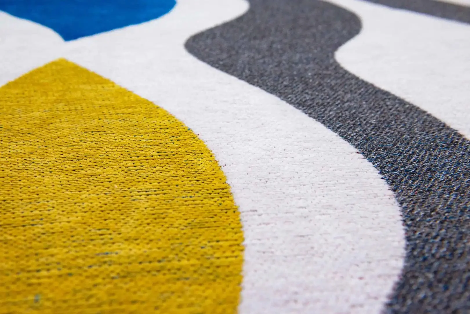 Gallery Volute 9224 Scroll Rugs - Image 3