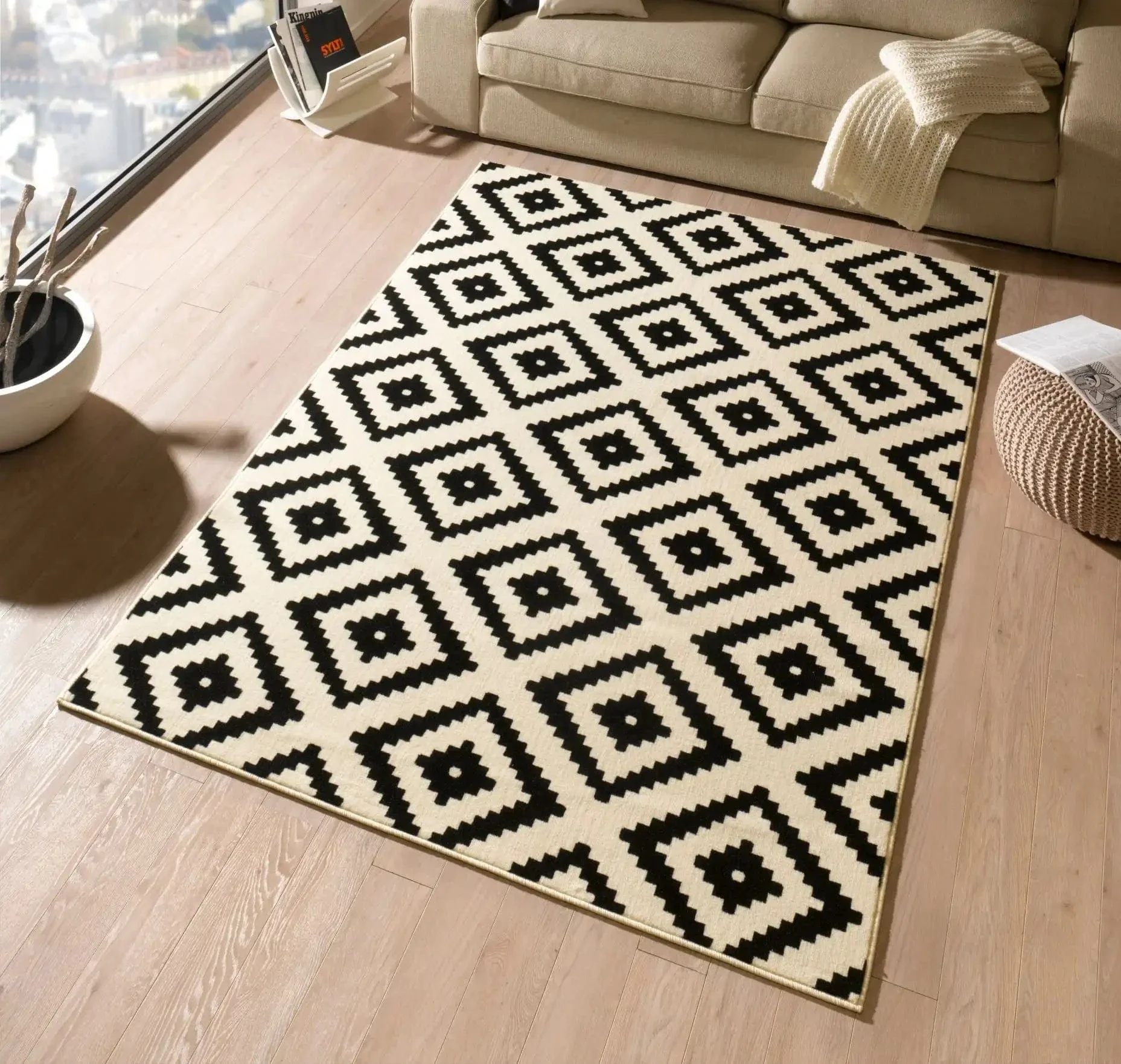 Hamla 102332 Diamond Cream Black Rug