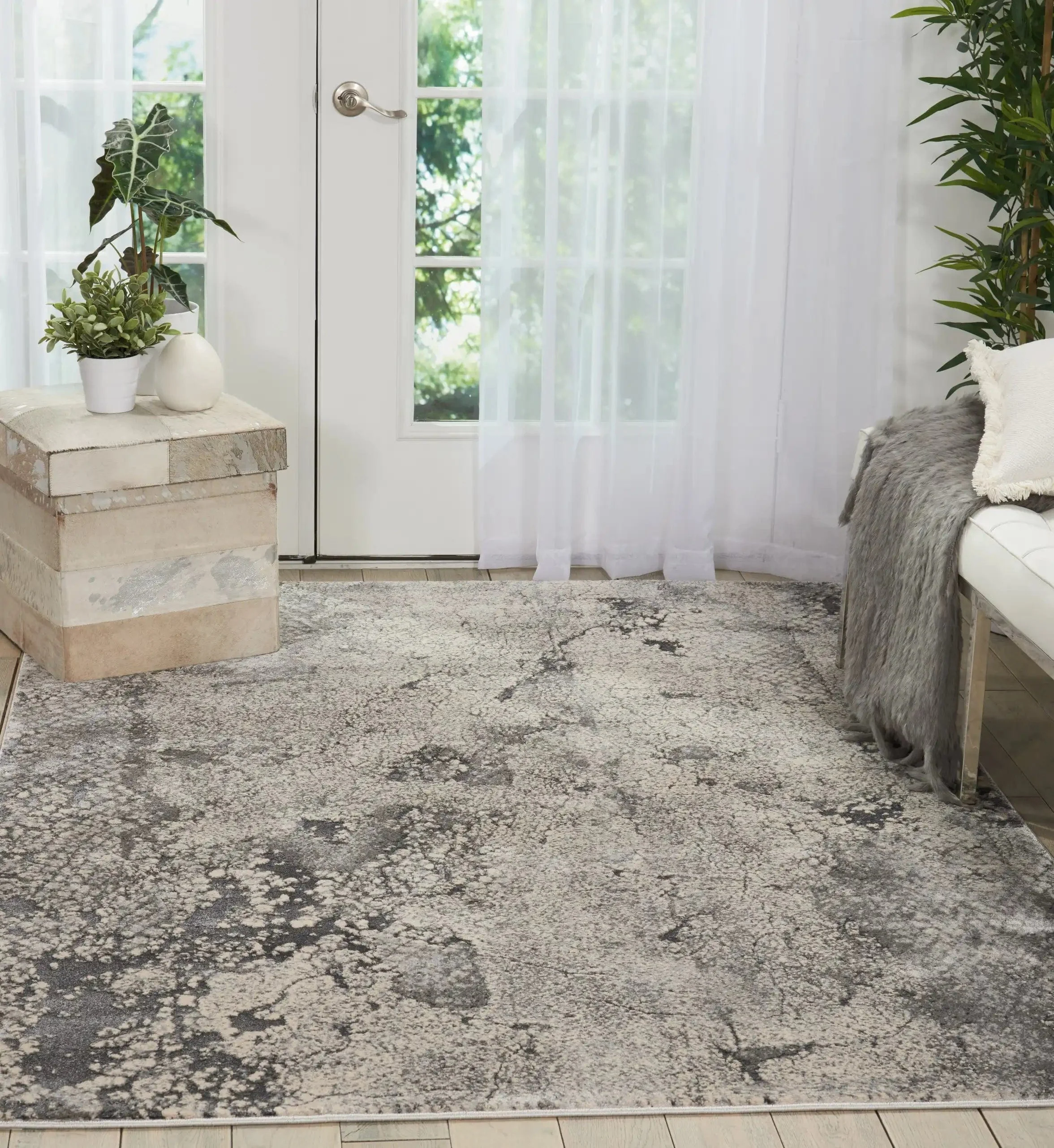 Heritage Nourison KI352 Grey