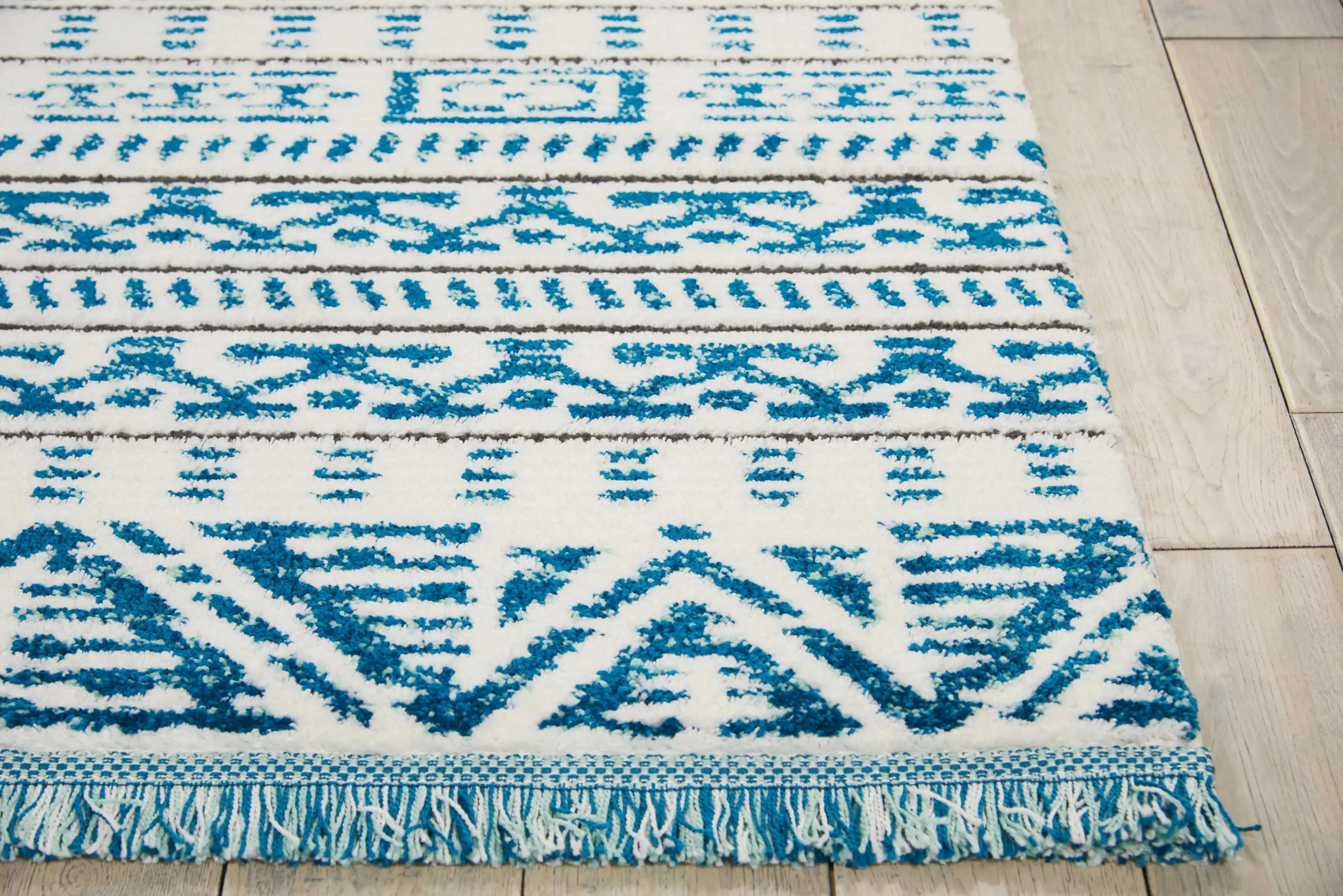 Kamala DS503 Ivory Blue - Image 3