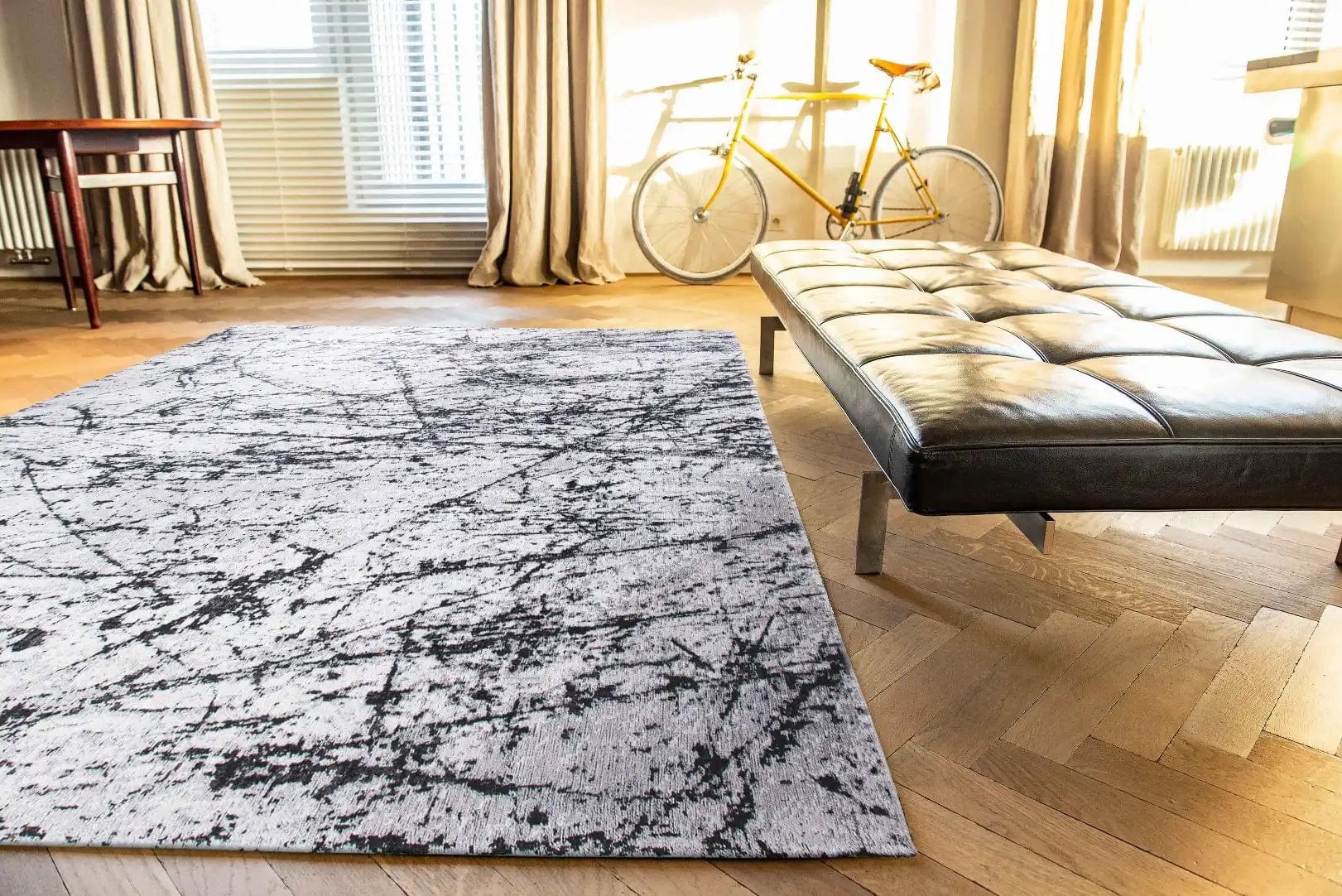 Mad Men Stellar 9215 Cosmic White