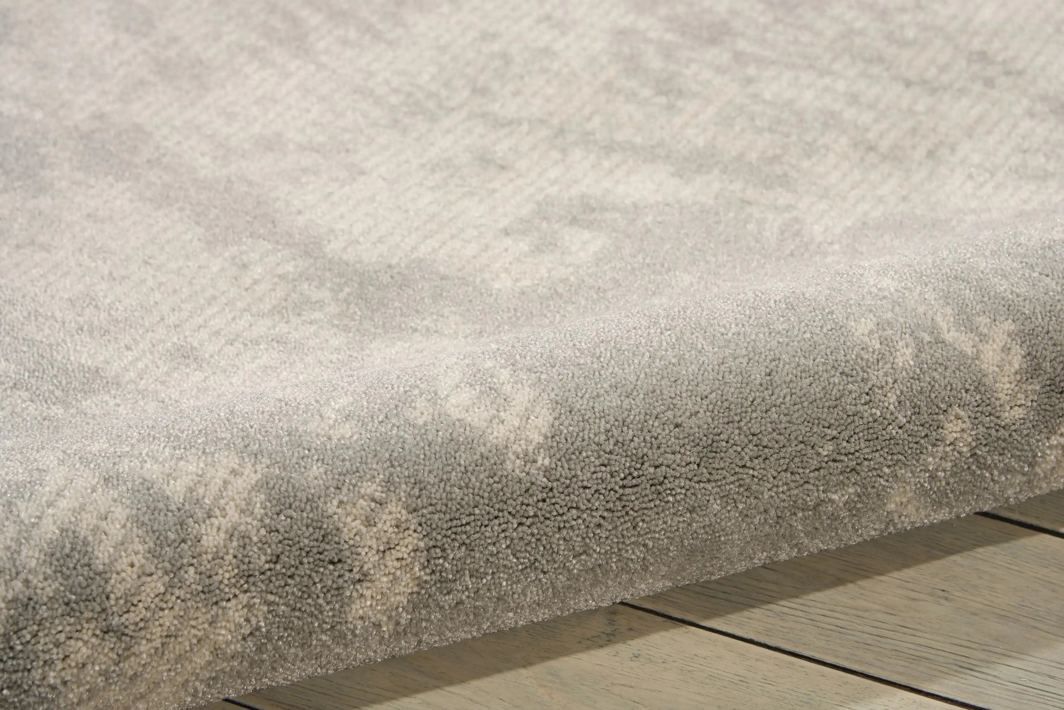 Maxell MAE12 Ivory Grey Runner - Image 3