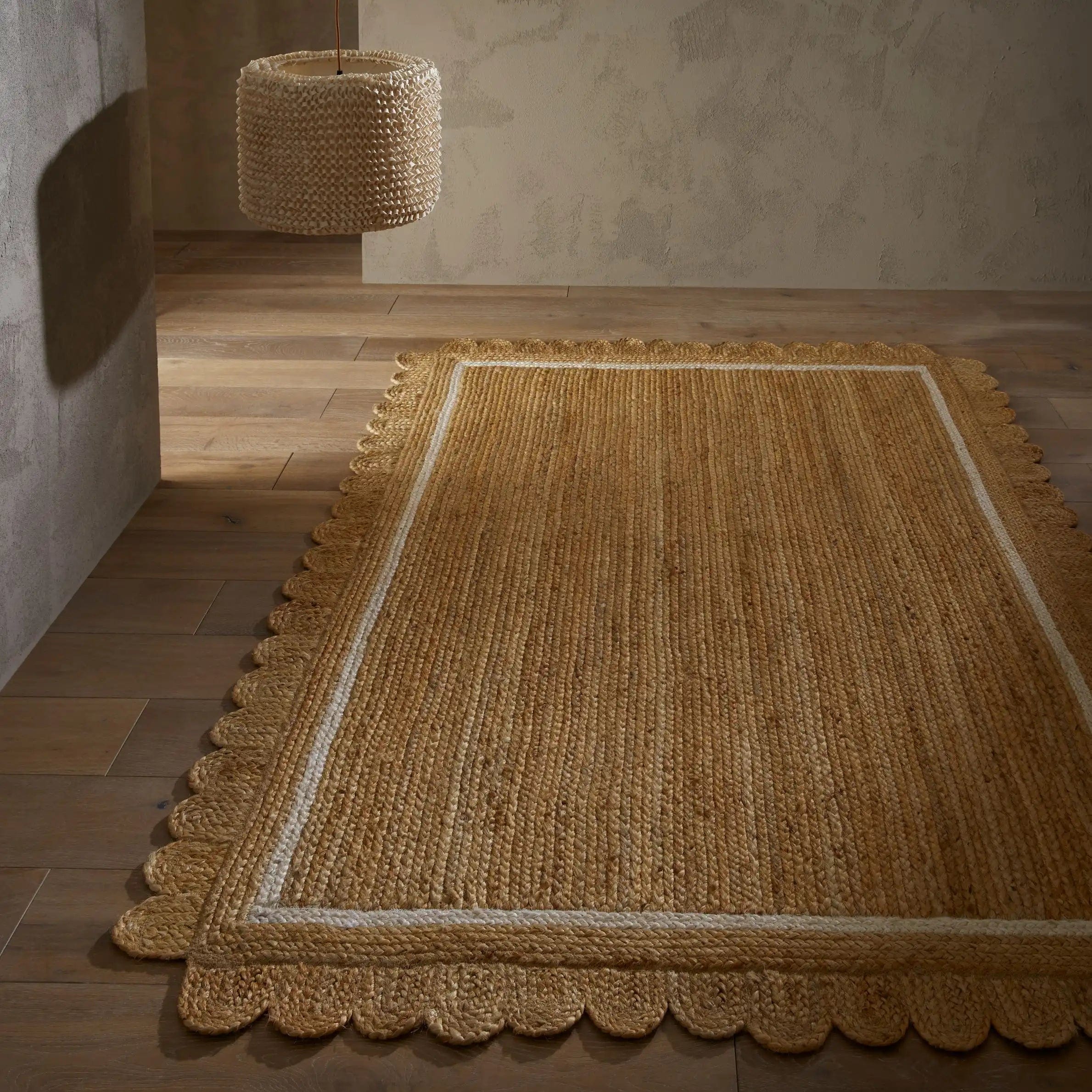 Naturals Border
