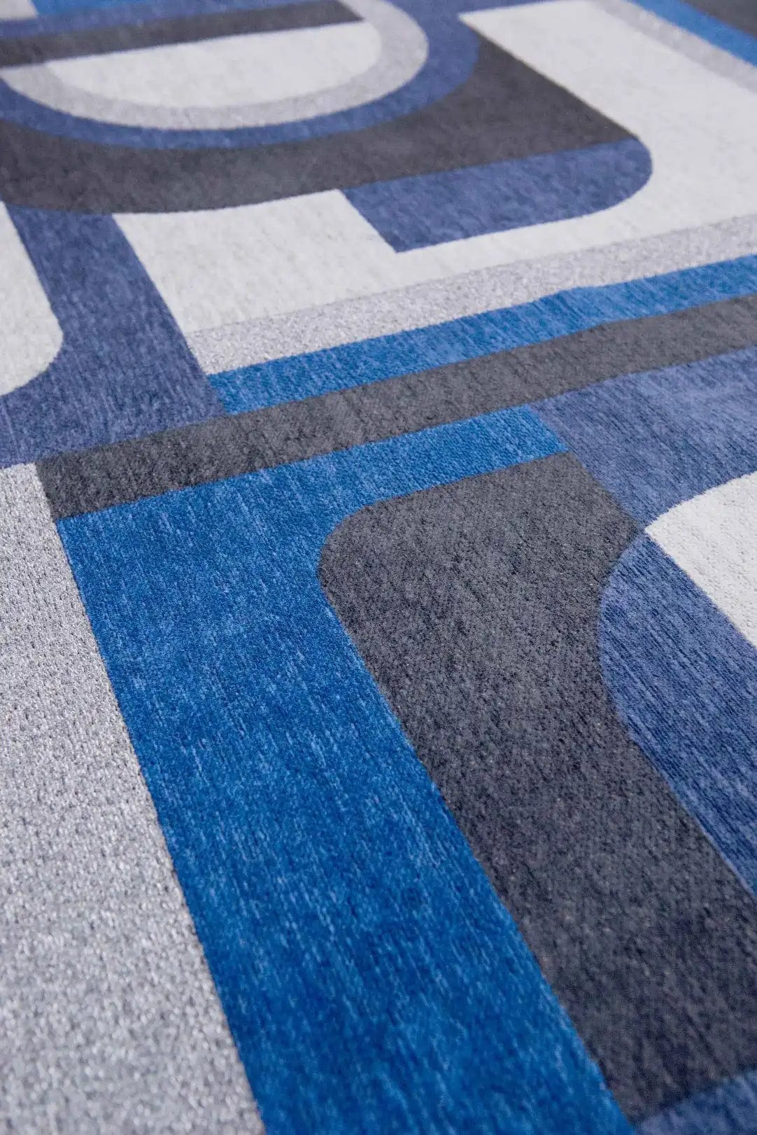 Nuance Module 9207 Weimar Blue Rugs - Image 5