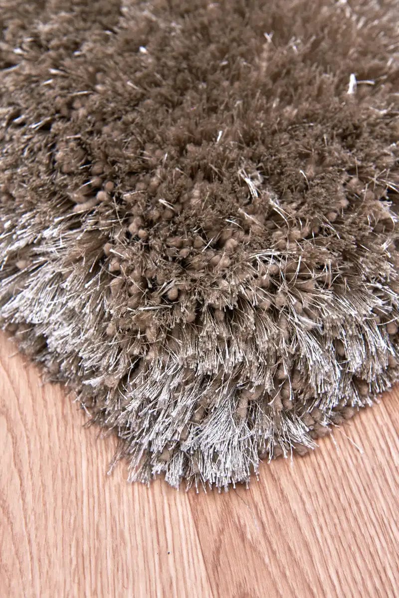 Plush Taupe - Image 3