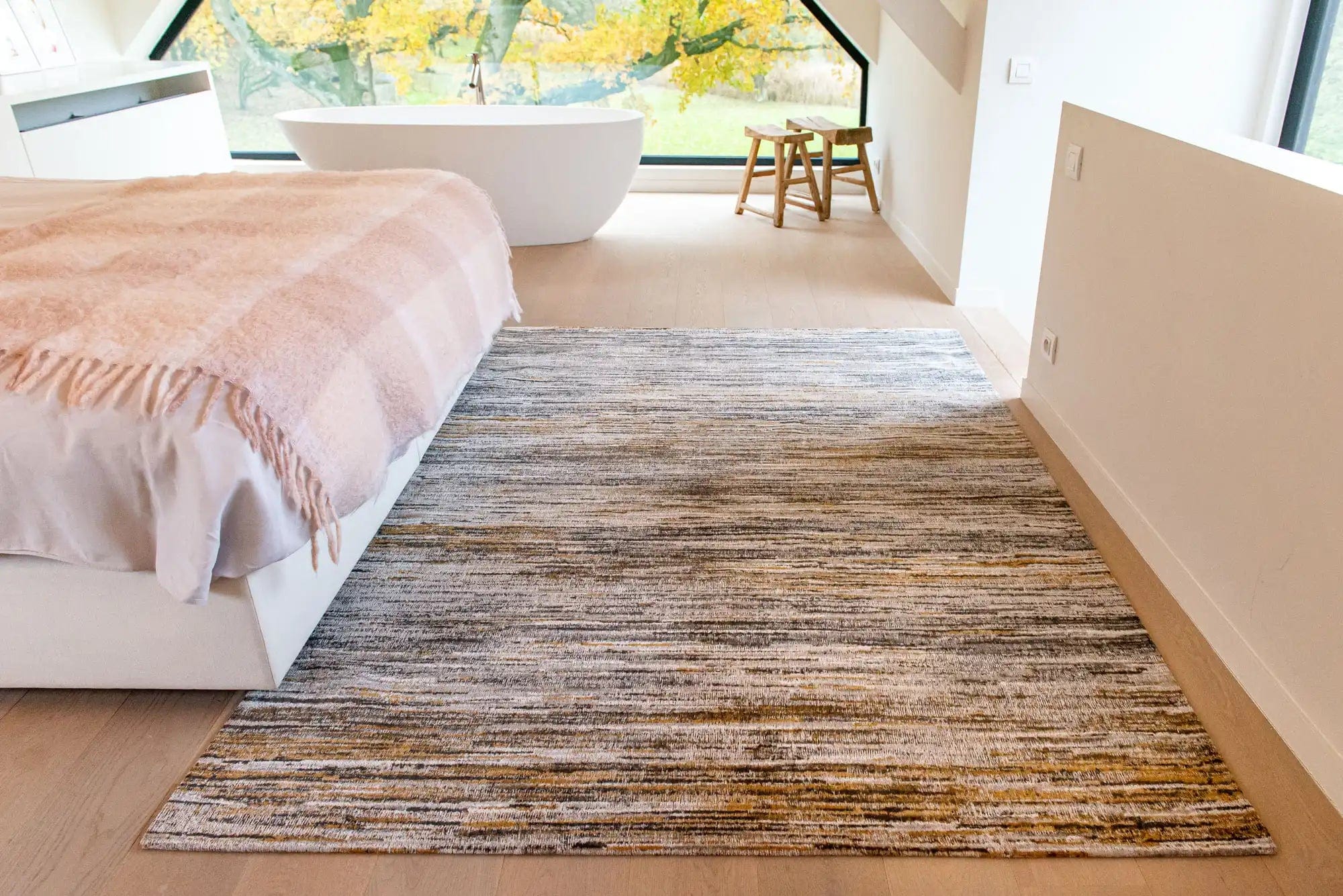 Sari 9124 Wood