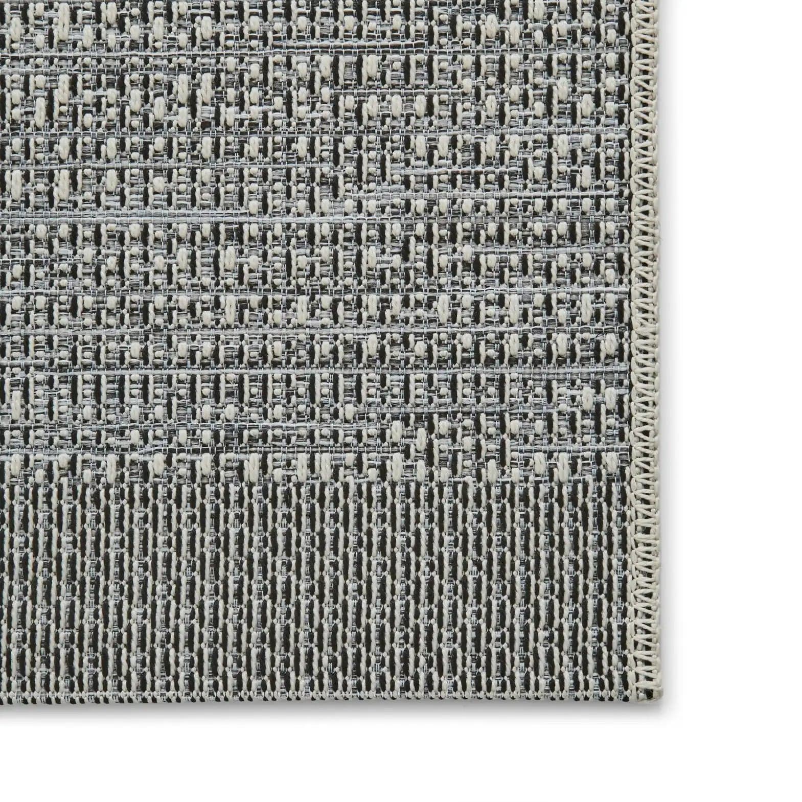 Stitch 9682 Silver/Black - Image 2