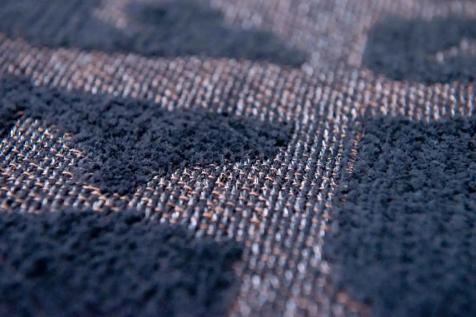 Structures Baobab 9200 Black Water Rugs - Image 3