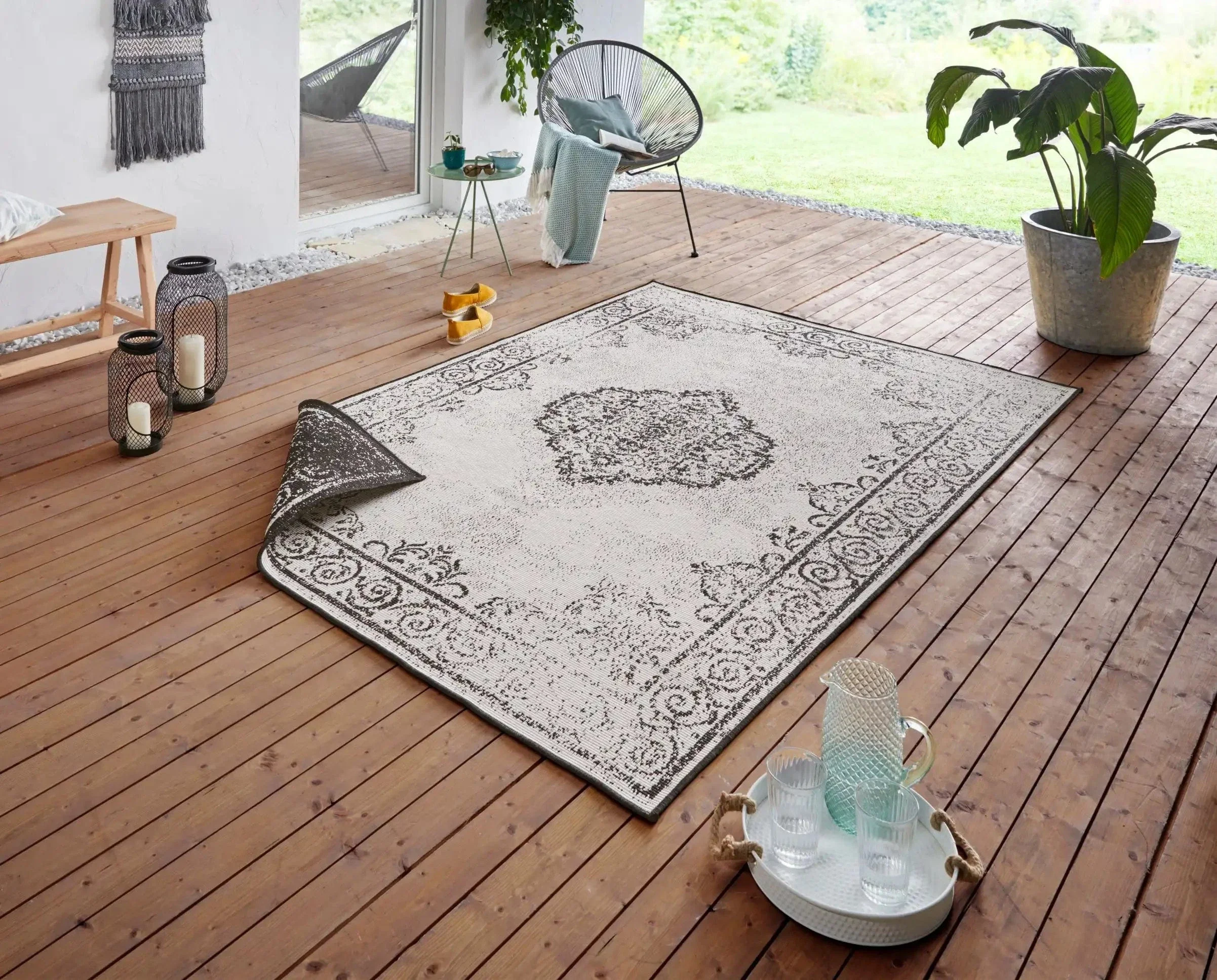 Twin Supreme 103868 Cebu Black Cream Rug