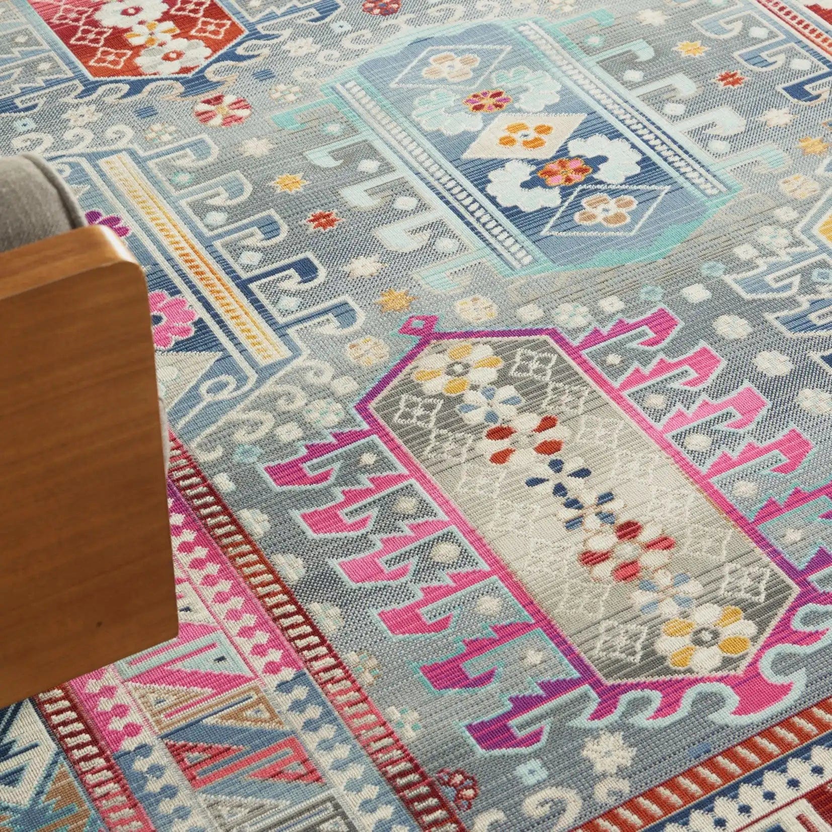 Vintage Kashan VKA06 Grey Multi - Image 2
