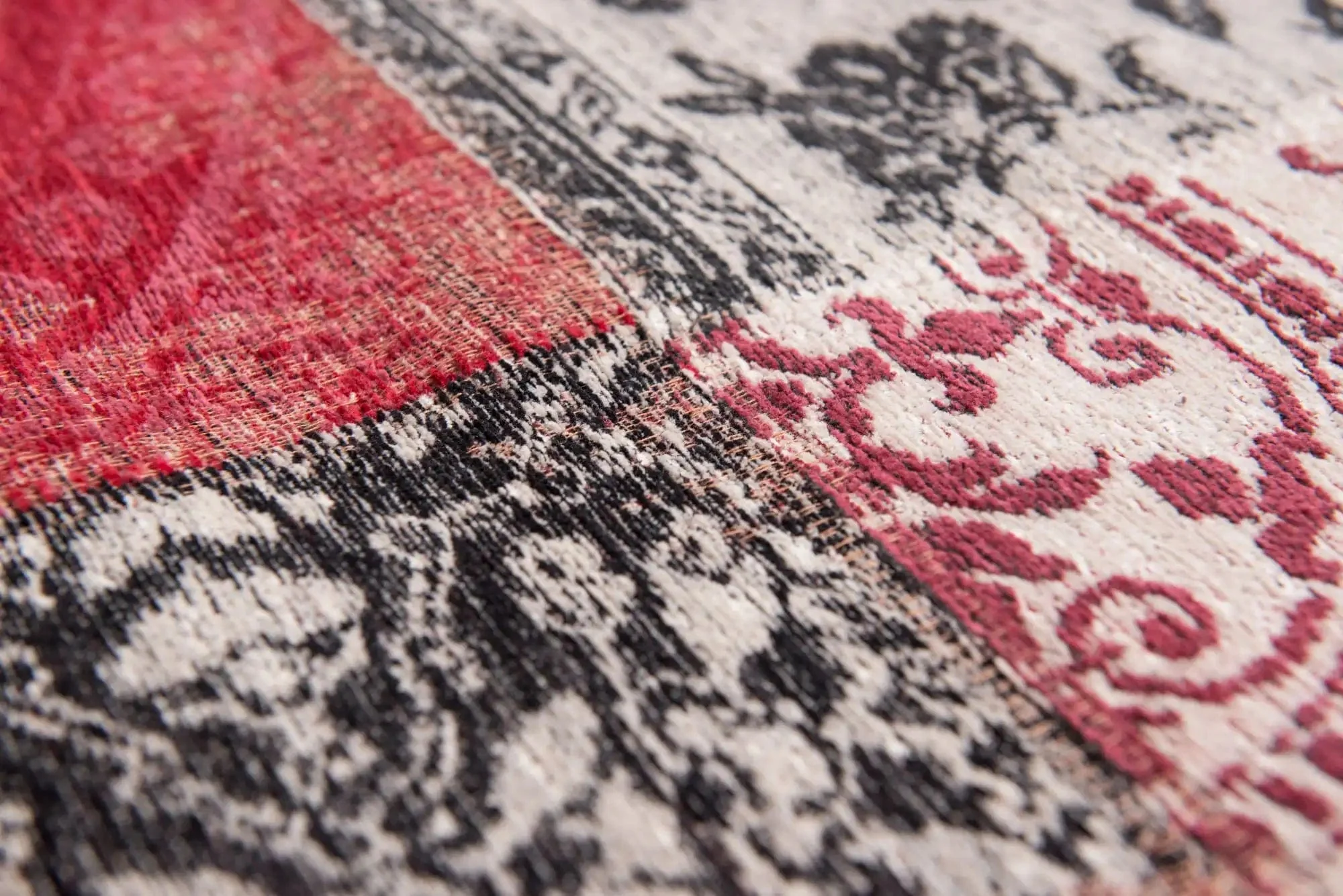 Vintage 8985 Antwerp Red Rugs - Image 4